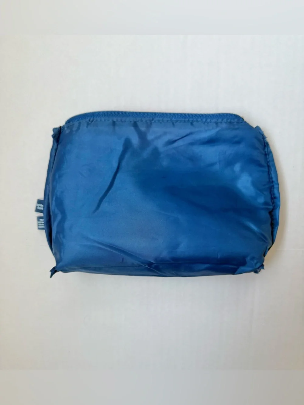Clinique Zip Top Cosmetic Bag Floral Orange Pink Blue Print